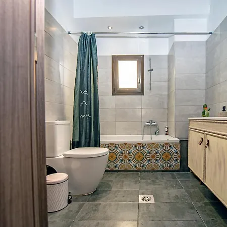 Loft Style Near The Old Town עיר רודוס