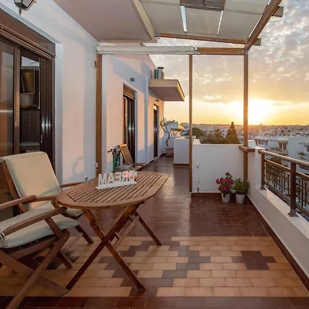 Apartment Loft Style Near The Old Town