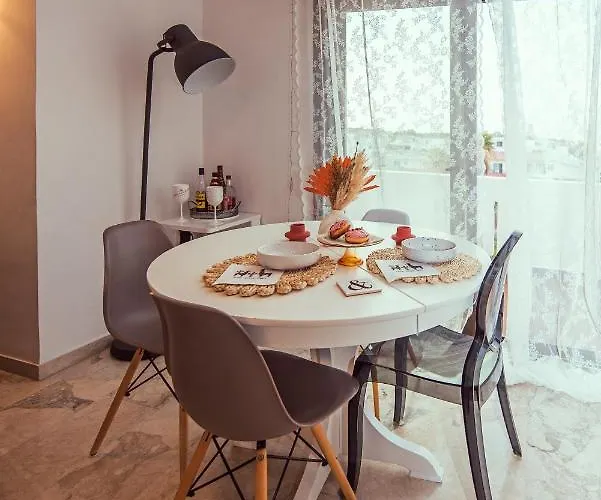 Loft Style Near The Old Town